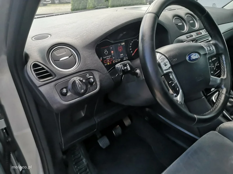 Ford S-Max I 25