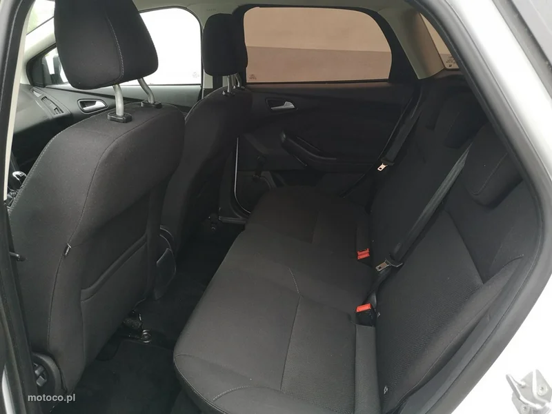 Ford Focus III 17