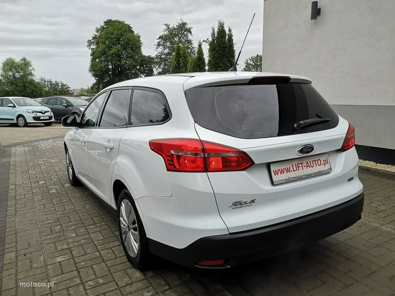 Ford Focus III 8