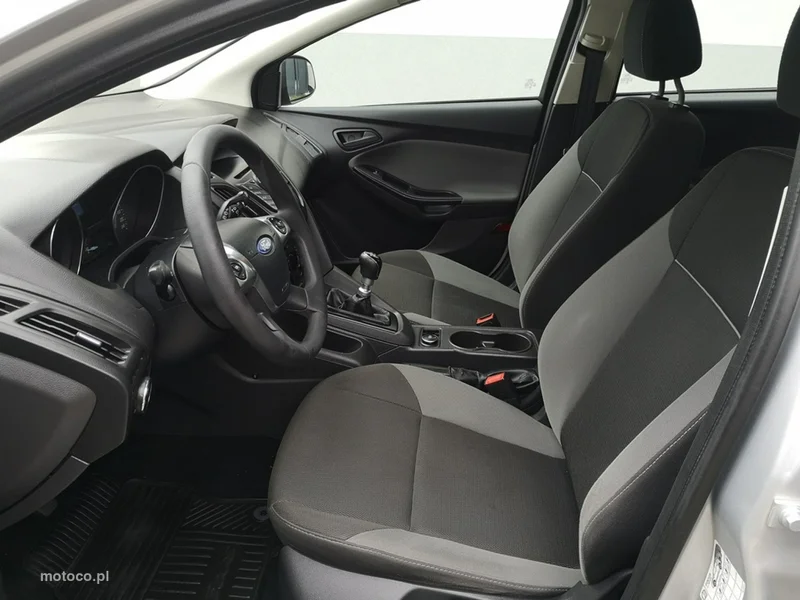 Ford Focus III 16