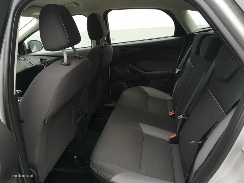 Ford Focus III 17
