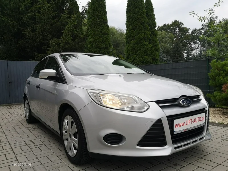 Ford Focus III 3