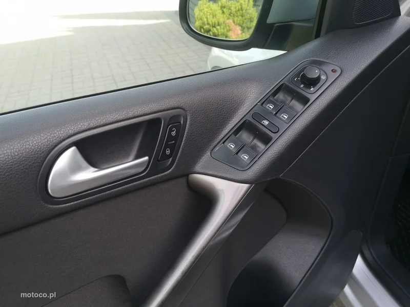 Volkswagen Tiguan 5N 11