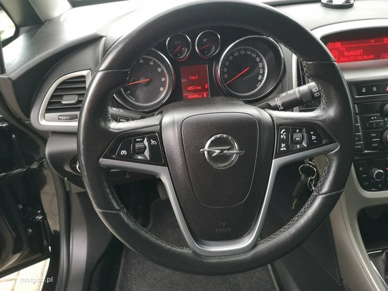 Opel Astra J 14