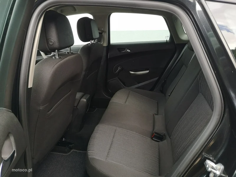 Opel Astra J 17