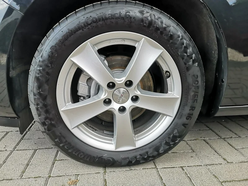 Opel Astra J 23
