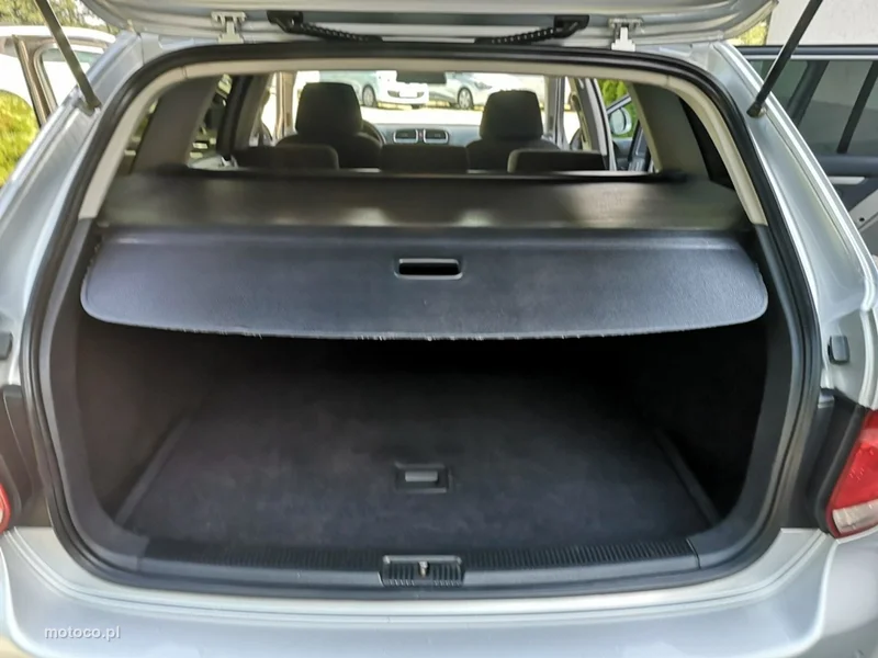 Volkswagen Golf VI 20