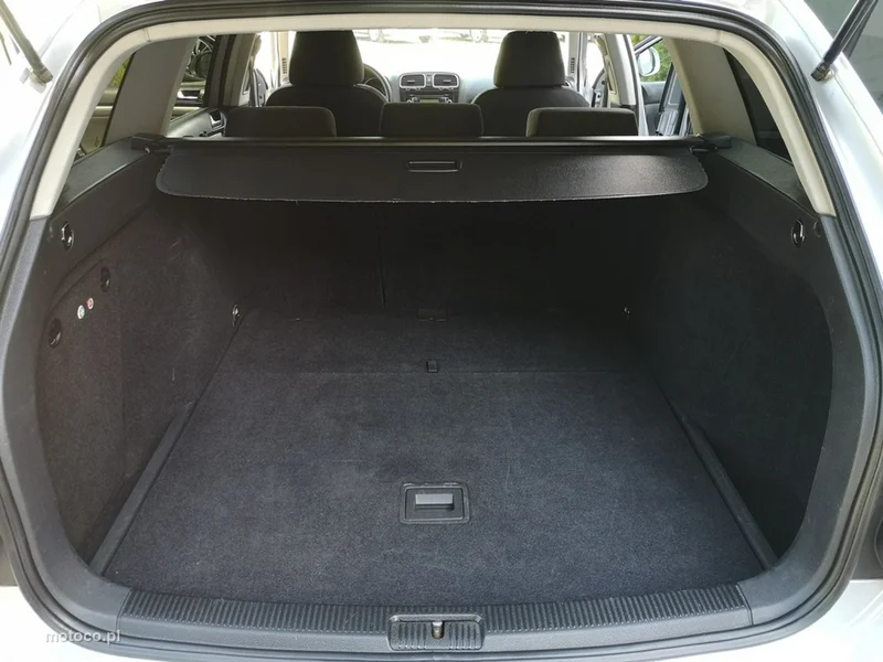 Volkswagen Golf VI 21