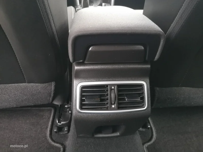 Renault Megane IV 19