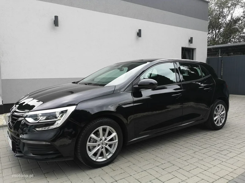 Renault Megane IV 10