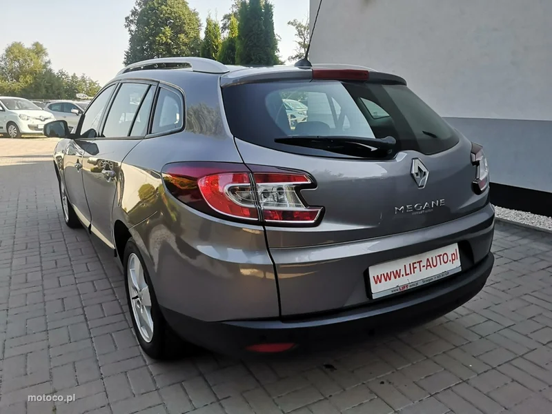Renault Megane III 8