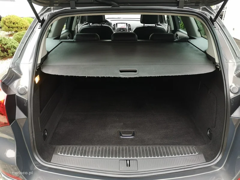 Opel Astra J 21