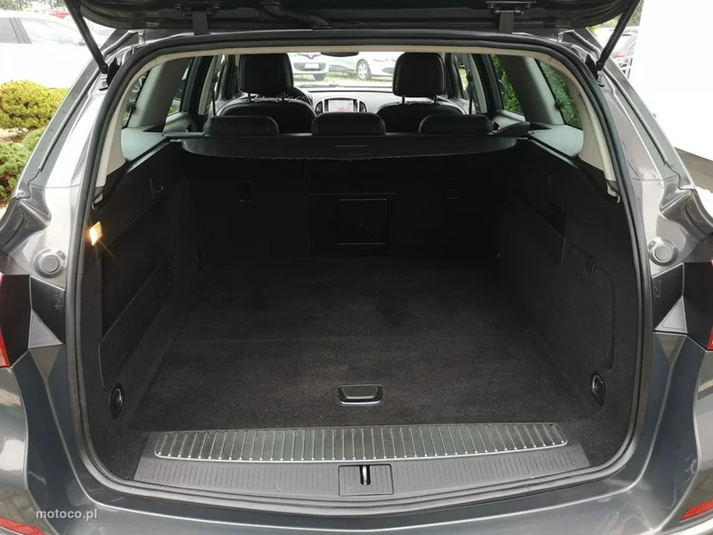 Opel Astra J 22