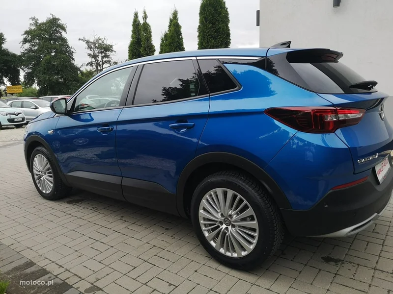 Opel Grandland X 9