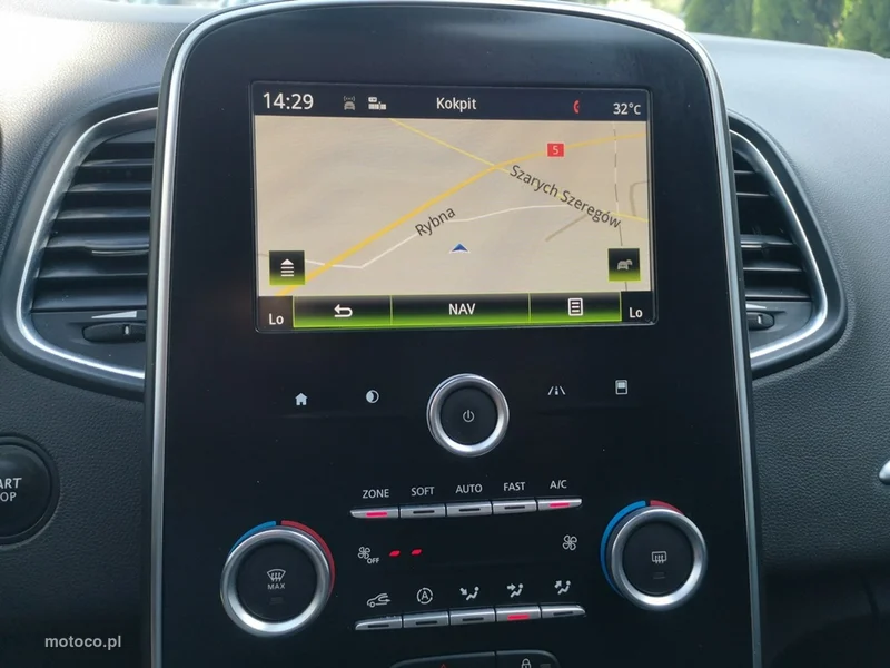 Renault Grand Scenic IV 17