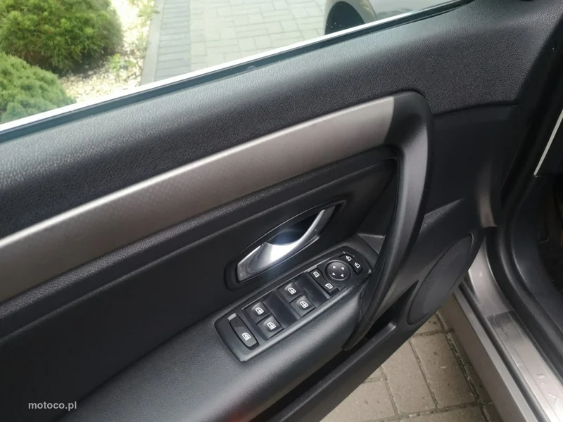 Renault Laguna III 13