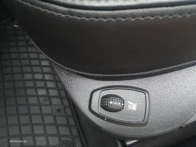 Renault Laguna III 19