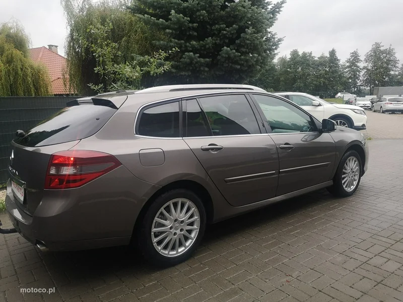 Renault Laguna III 5