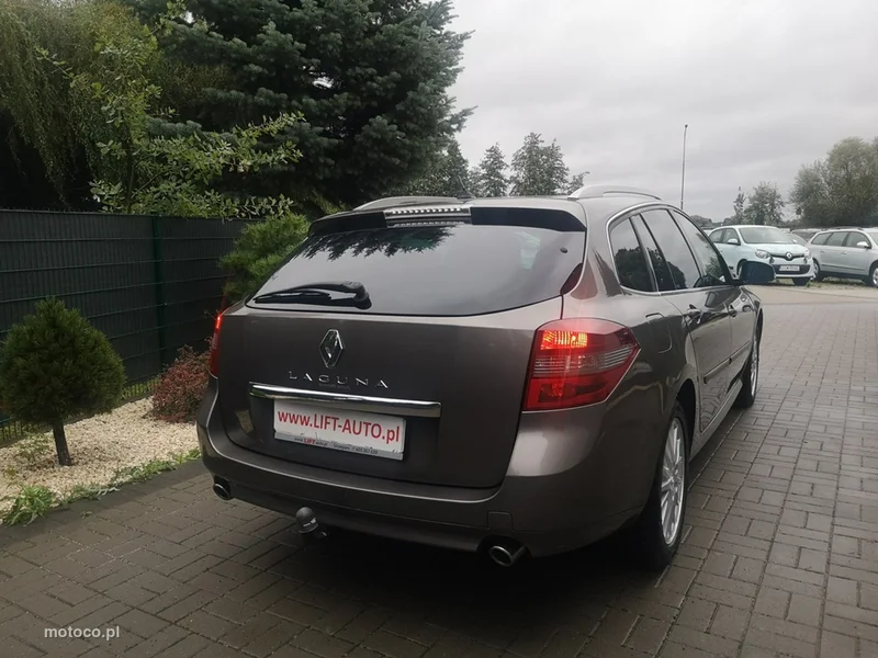 Renault Laguna III 6