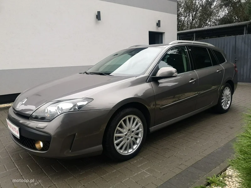 Renault Laguna III 10