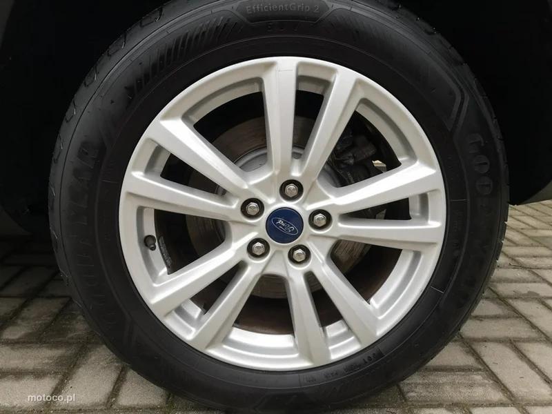 Ford Kuga II 26