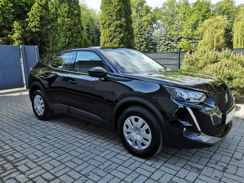 Peugeot 2008 4