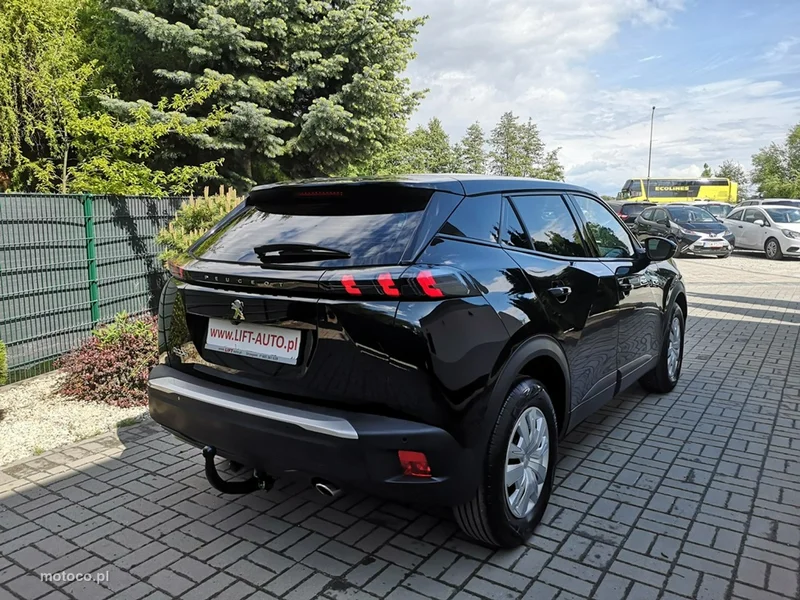 Peugeot 2008 6