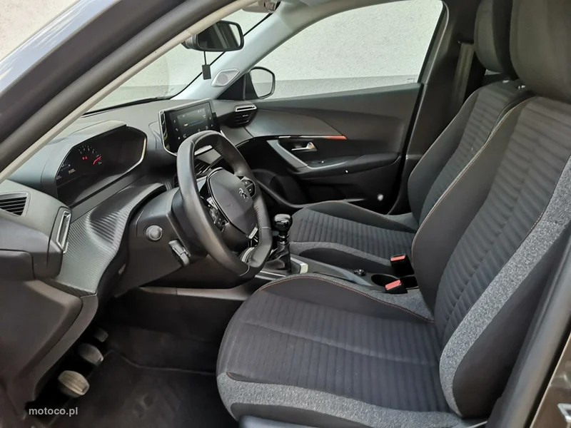 Peugeot 2008 17