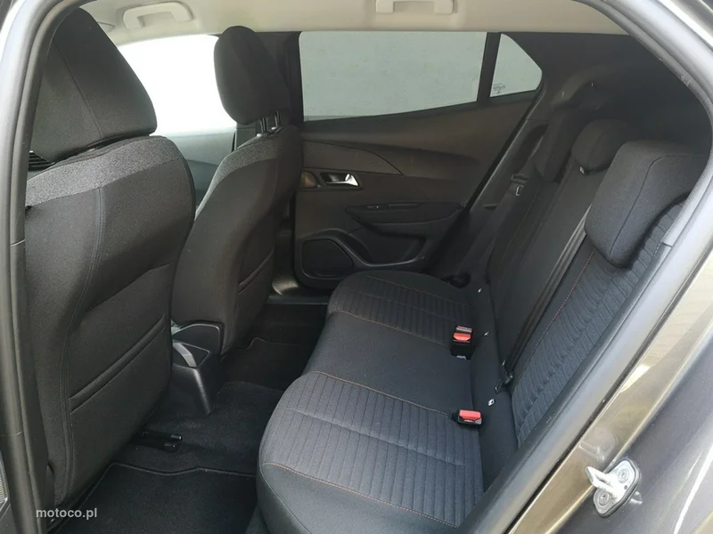 Peugeot 2008 18