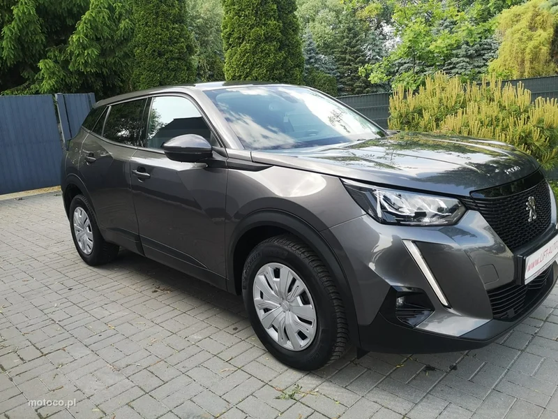 Peugeot 2008 4