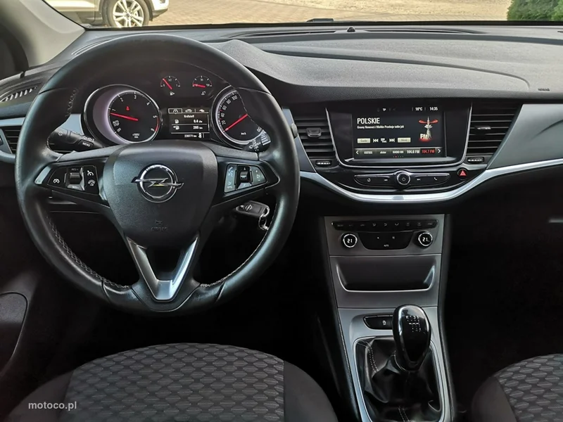 Opel Astra K 15