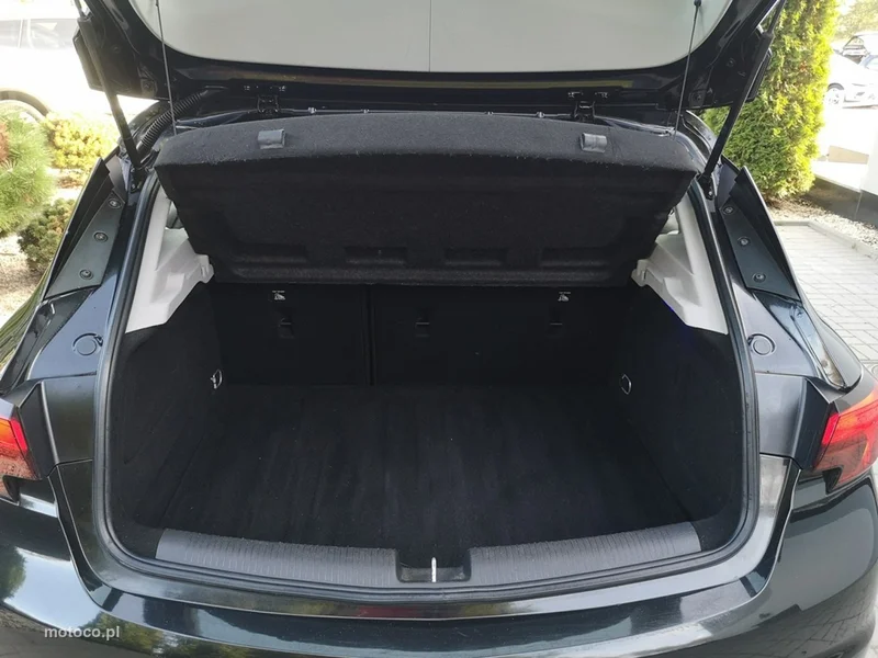 Opel Astra K 20
