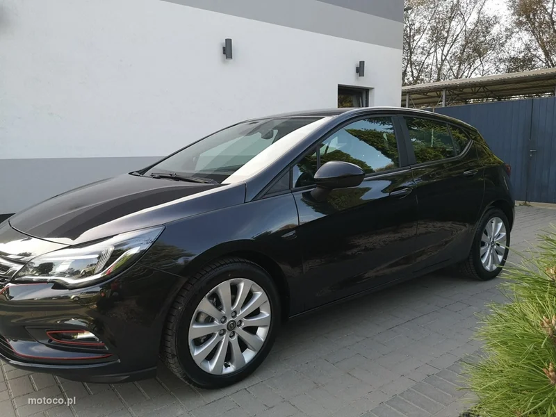 Opel Astra K 10