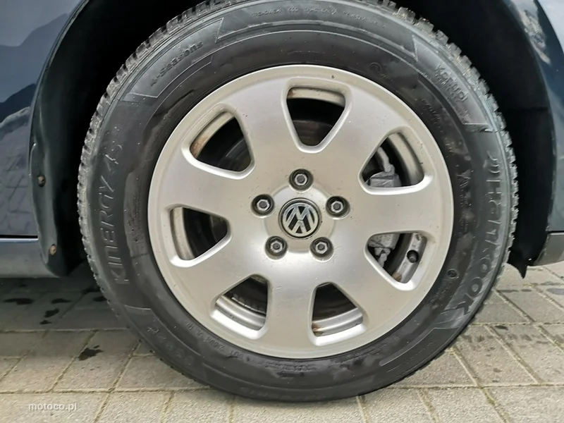 Volkswagen Golf V 23