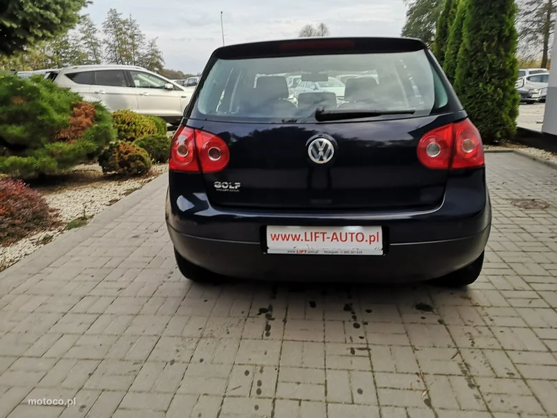 Volkswagen Golf V 6