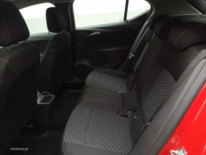 Opel Astra K 16
