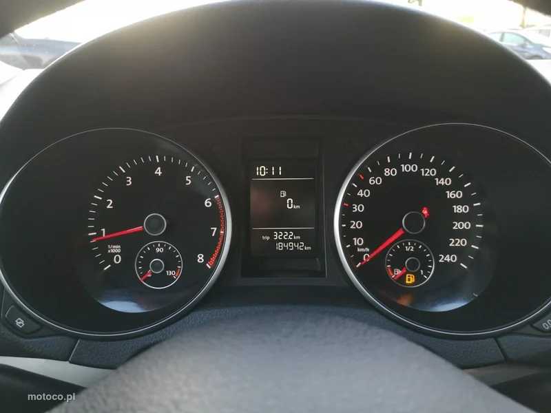 Volkswagen Golf VI 13