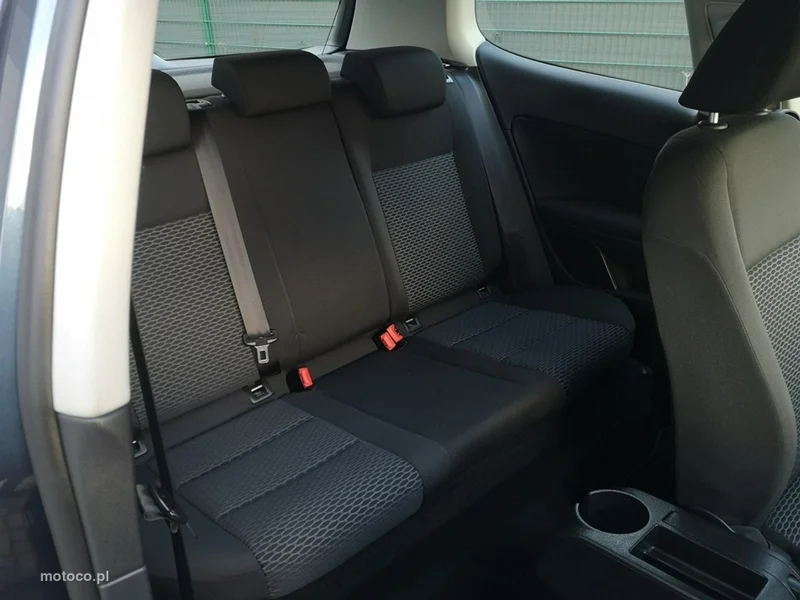 Volkswagen Golf VI 18