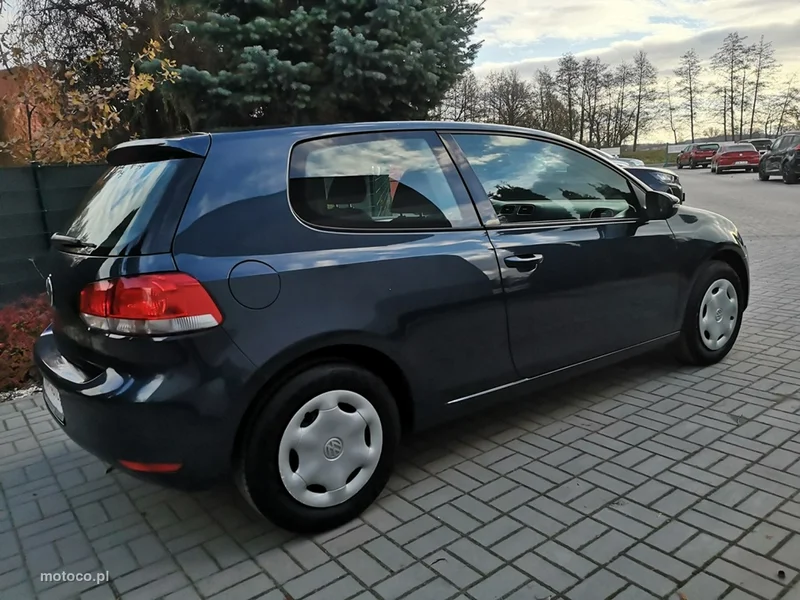 Volkswagen Golf VI 5