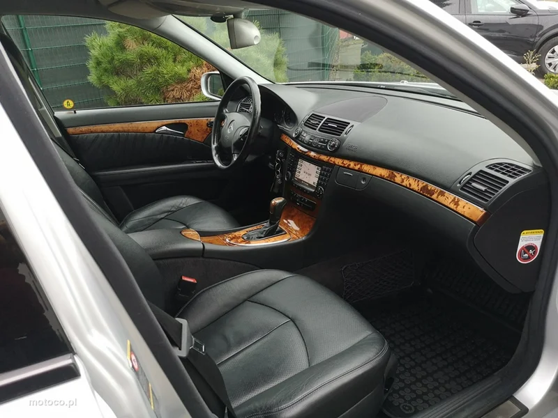 Mercedes-Benz Klasa E W211 E 280 21