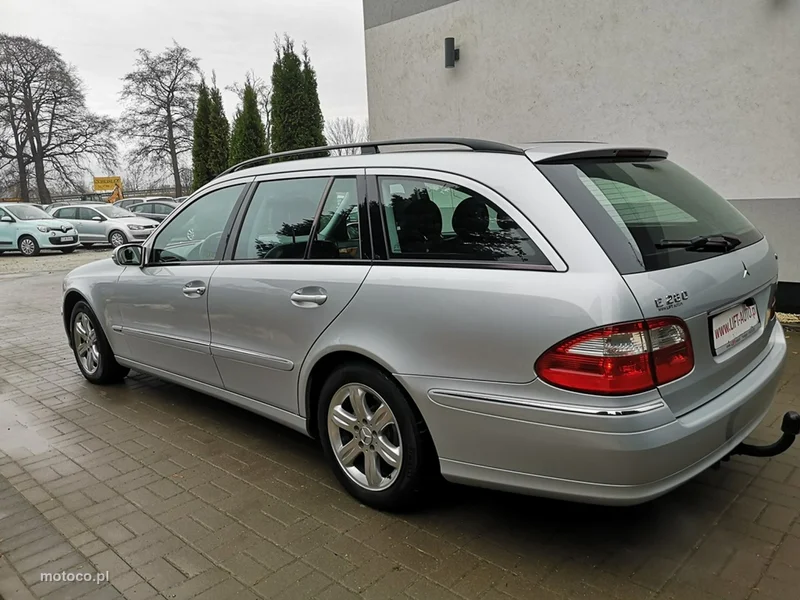 Mercedes-Benz Klasa E W211 E 280 9