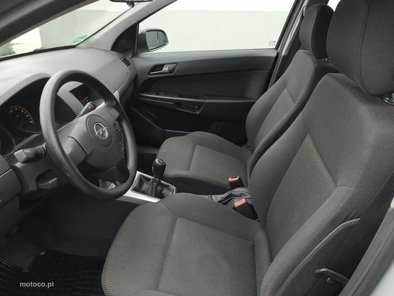 Opel Astra J 15