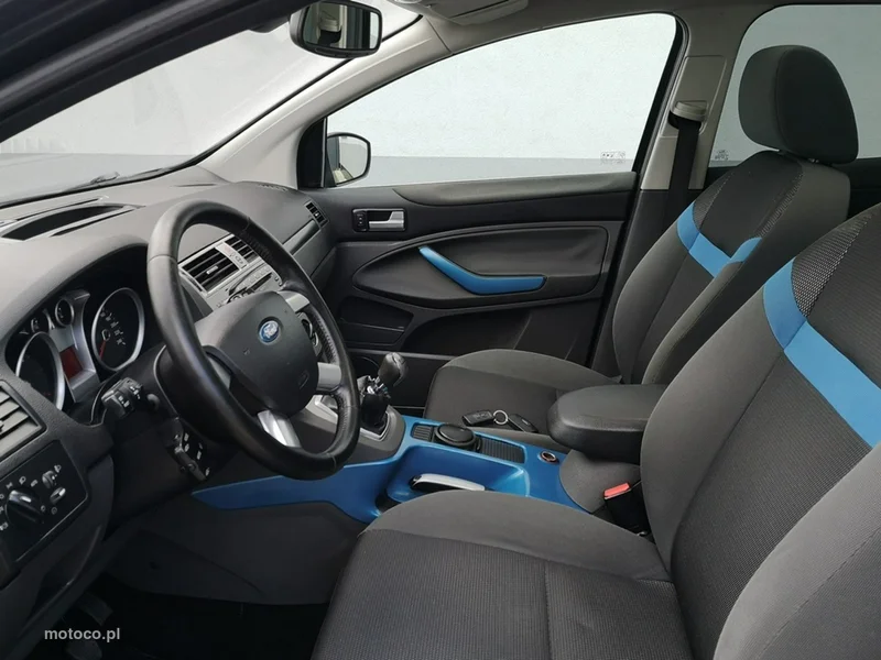 Ford Kuga I 17
