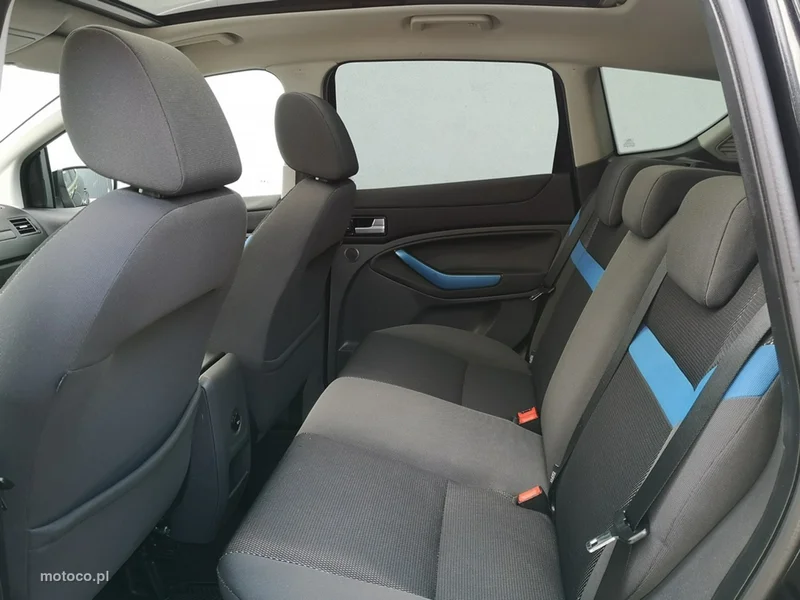 Ford Kuga I 18