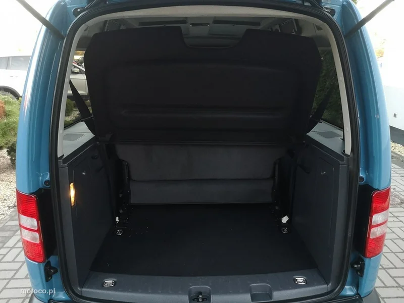 Volkswagen Caddy III 22