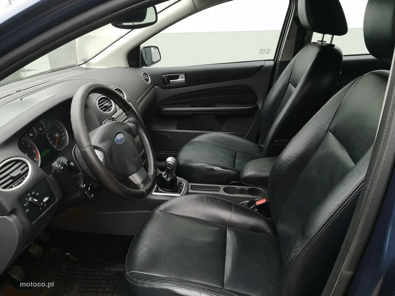 Ford Focus II 15