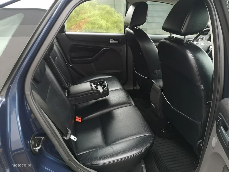Ford Focus II 18