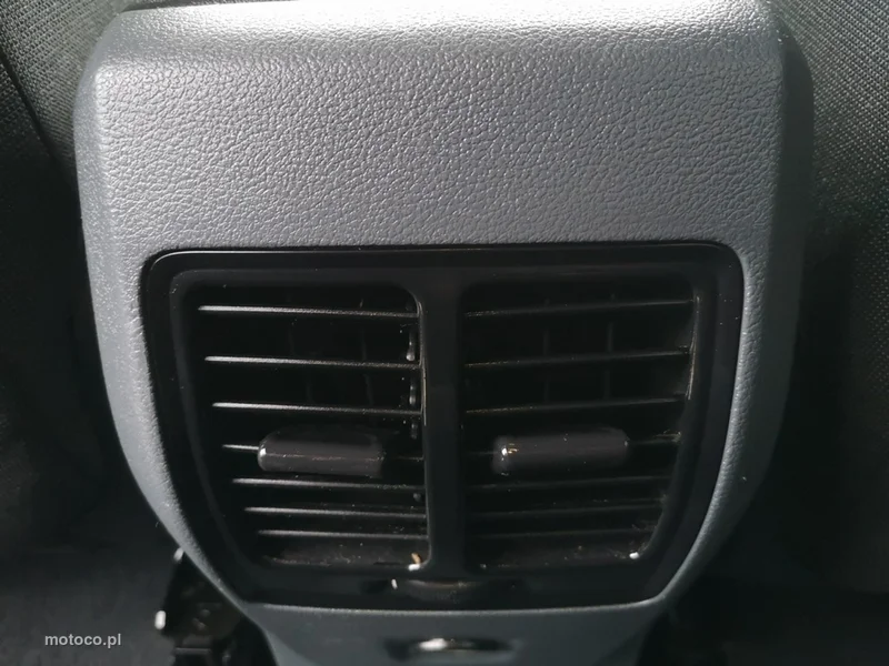 Ford Grand C-Max 18