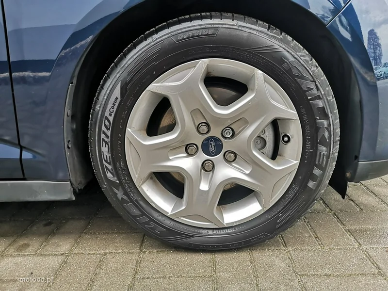 Ford Grand C-Max 25