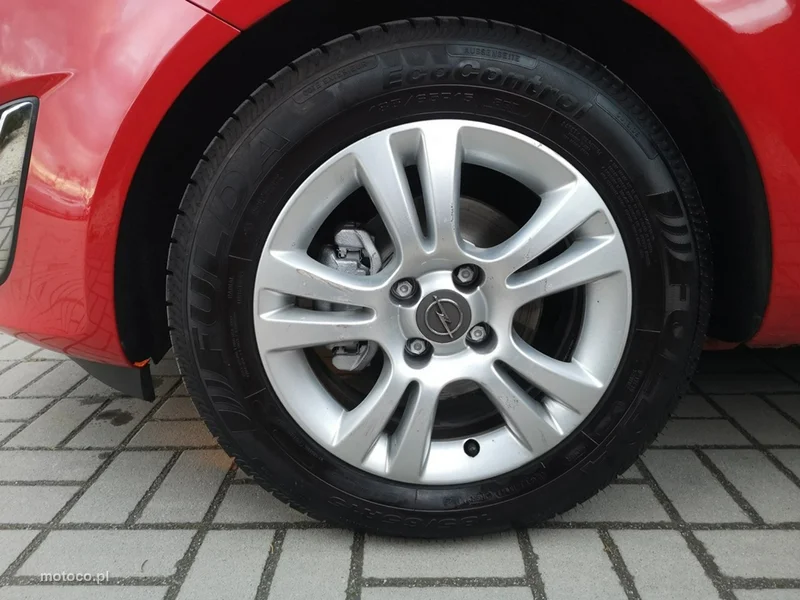 Opel Corsa D 22